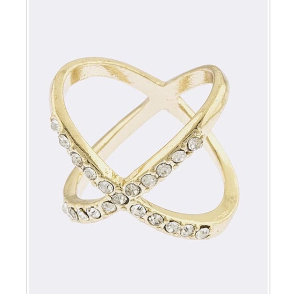 Crystal Crossed Ring